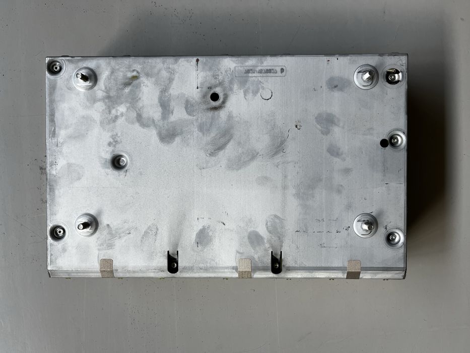 Усилвател за музиката за mercedes s klass221/harman kardon/LOGIG7/beck