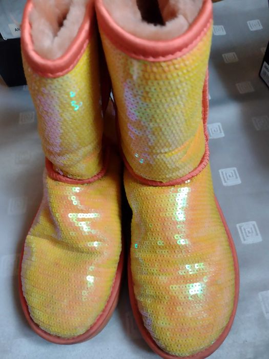 Дамски ботуши Ugg