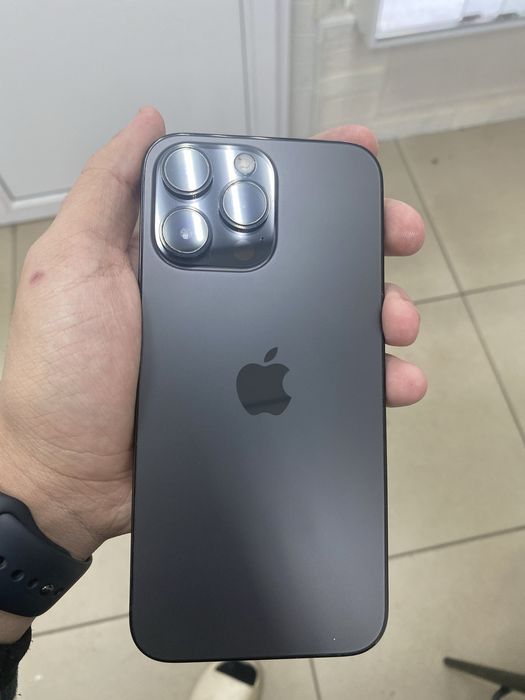 Продам 14 про макс на запчасти