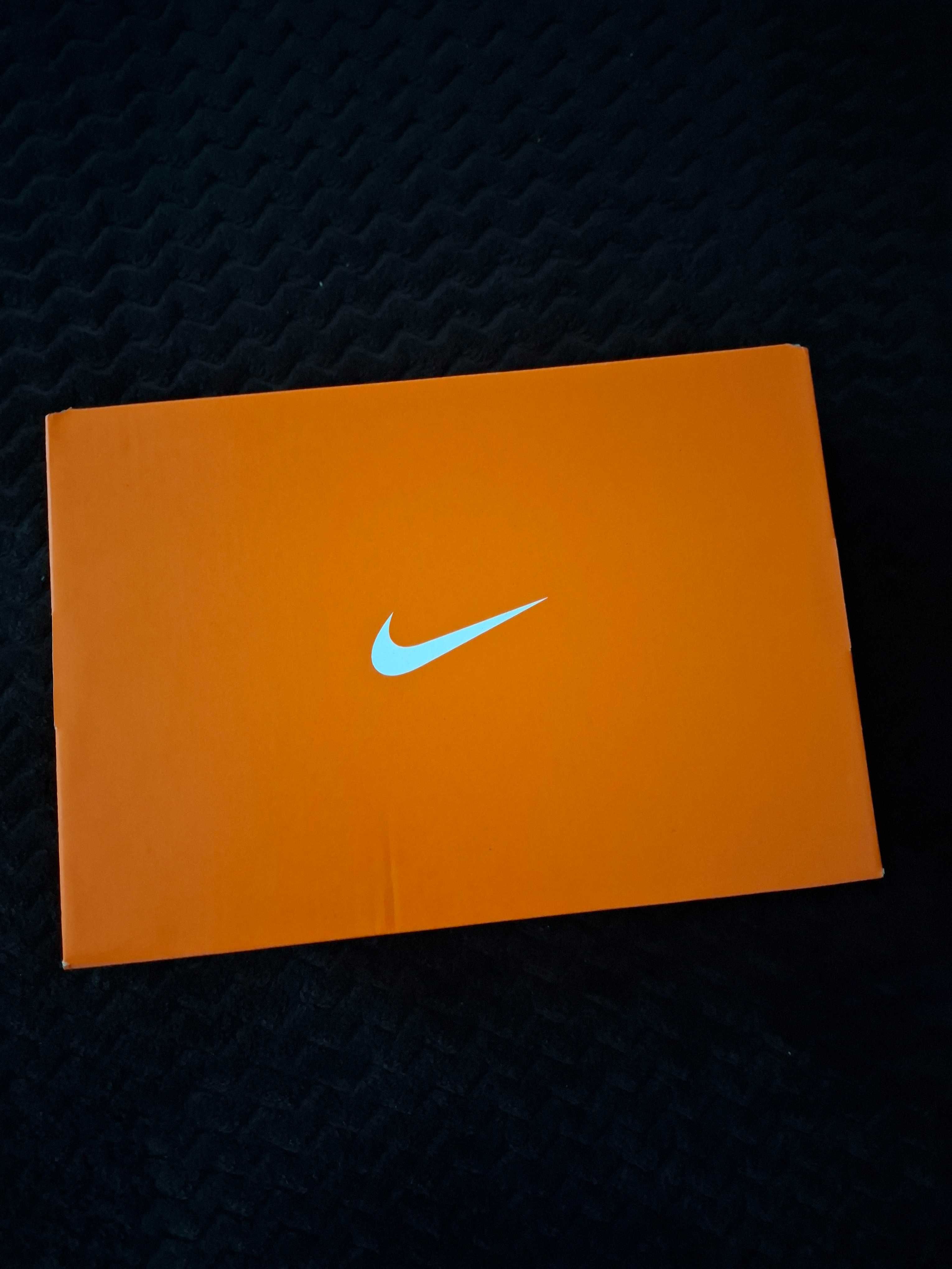 Ghete fotbal Zoom Vapor 16 academy FG/MG.