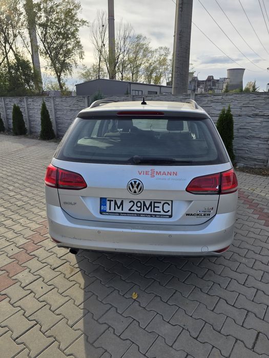Vând Golf  defect