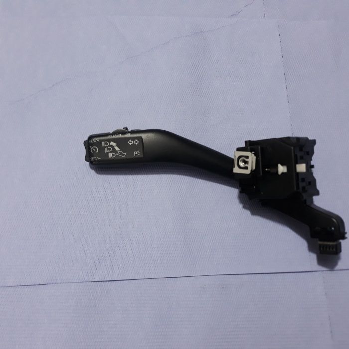 Maneta pilot tempomat volkswagen vw golf 5 cod 1k0953513f, 1K0953513G