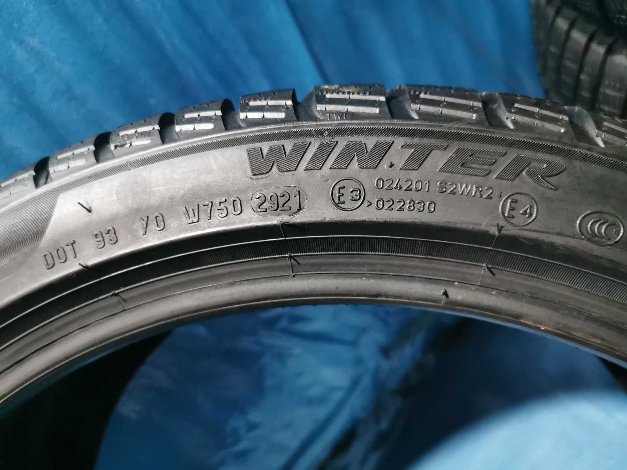 245 40 20 - 275 35 20 pirelli runflat m+s 4 buc
