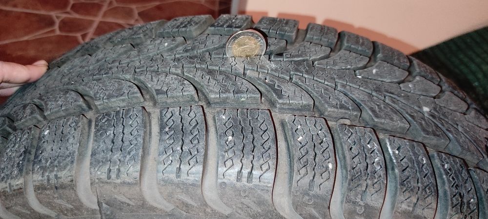 Алуминиеви джанти 15 със зимни гуми  за Toyota Prius,Celica 195/65 R15