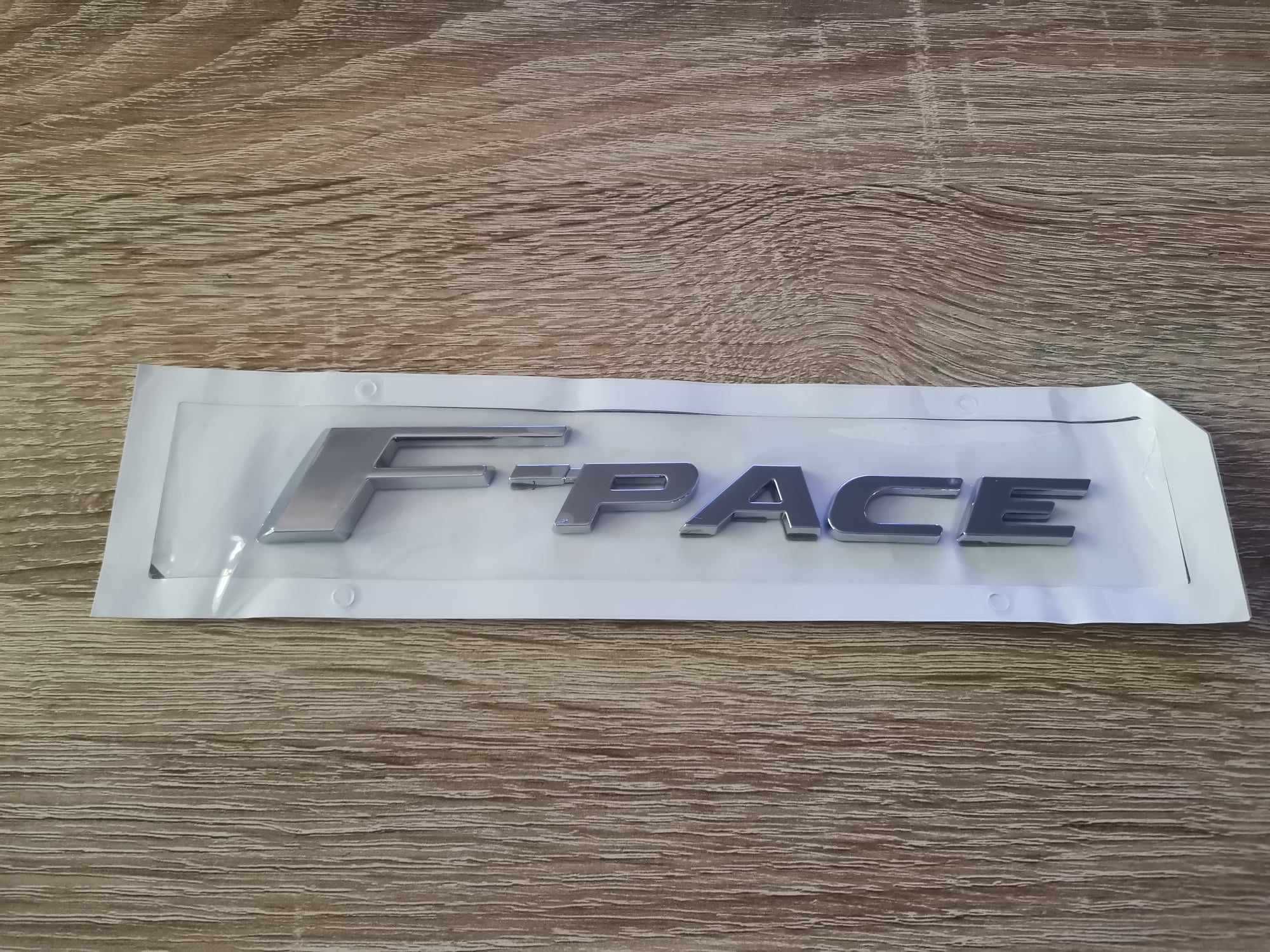 емблема лого Ягуар Jaguar F-Pace