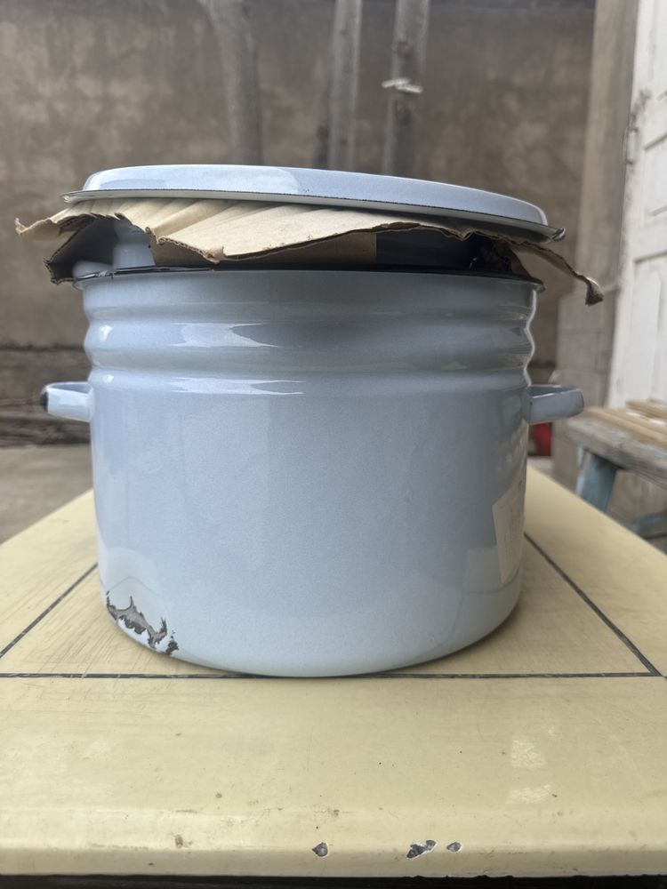 Продам Кастрюли по своей цене
