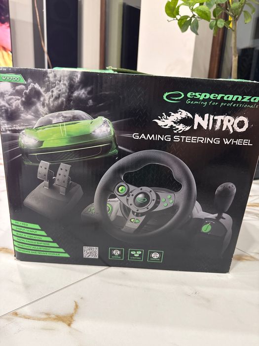 Продавам PS 3. Използвано е веднъж