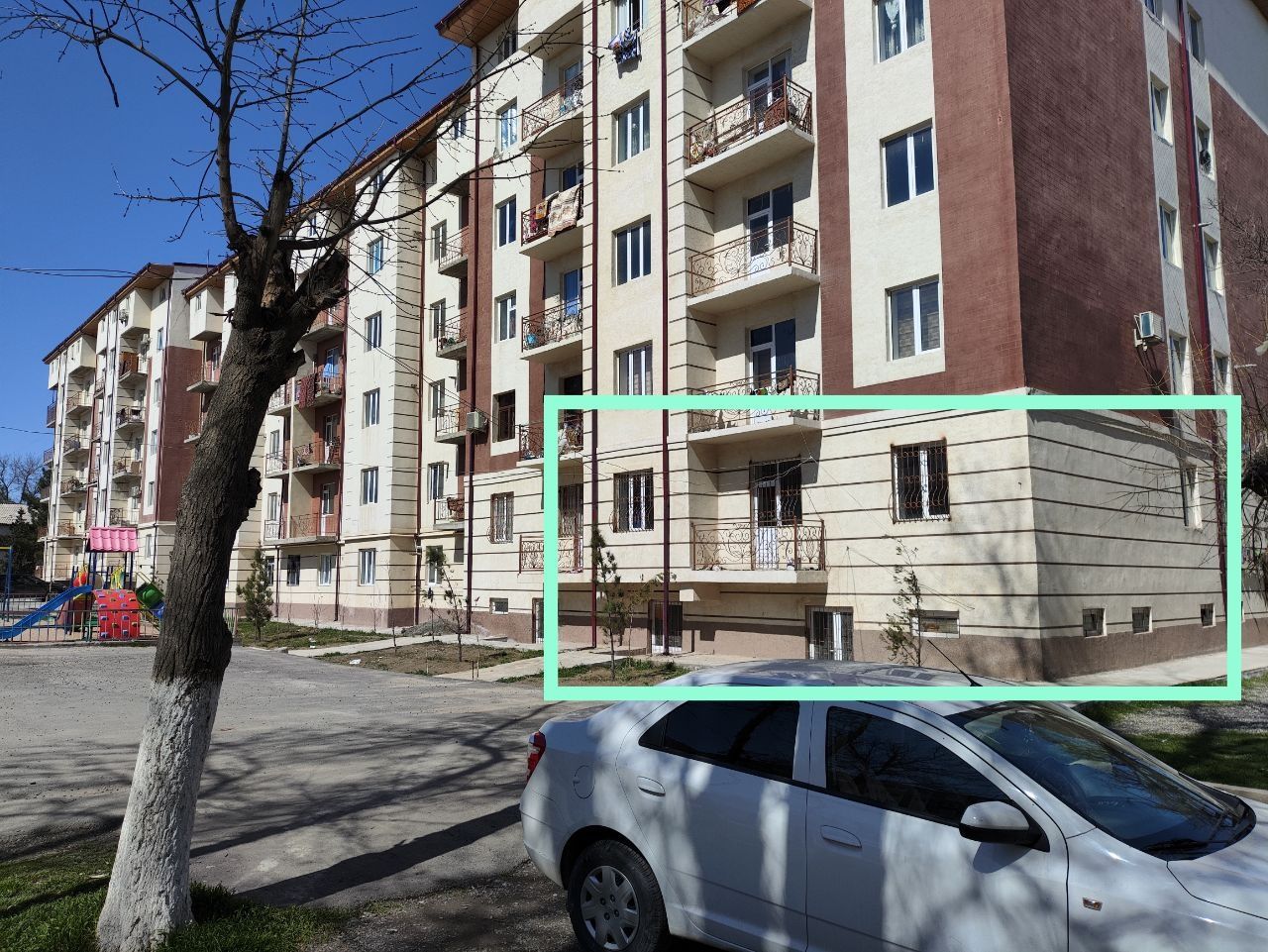 3 xonali euro remontdan chiqgan xonadon sotiladi