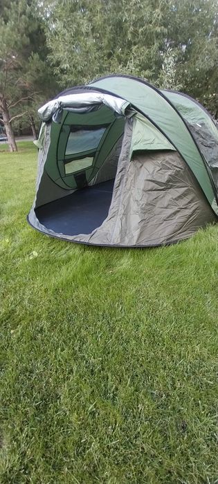 Продам палатку 3-4 местную
