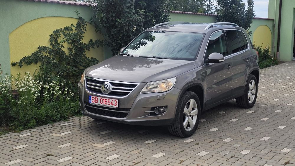Volkswagen  Tiguan  4x4  EURO  5 An 2011-Camera marșarier,Navigație