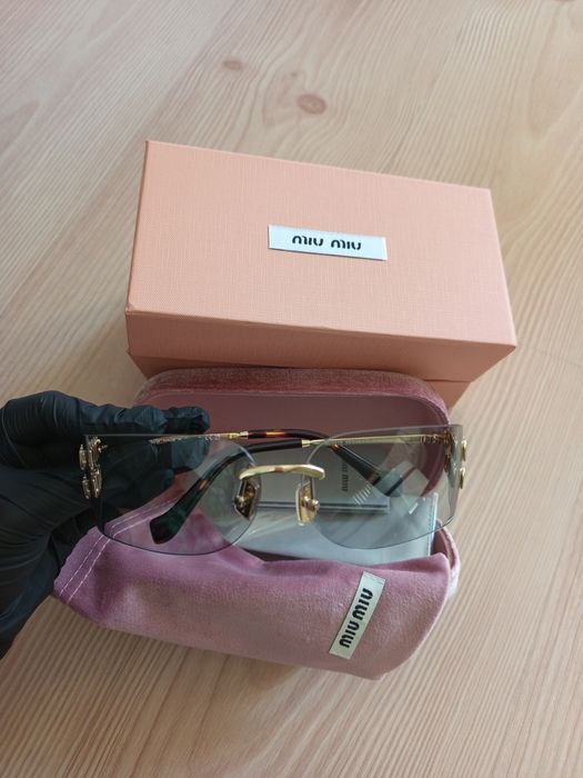 Ochelari de soare Miu Miu A51S