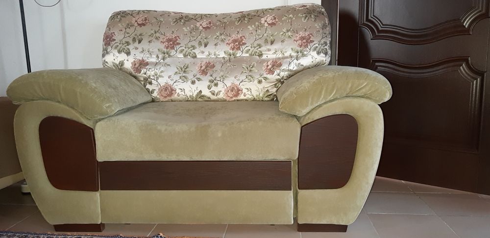 Мягкий уголок "Милана" , Россия, в отличном состоянии