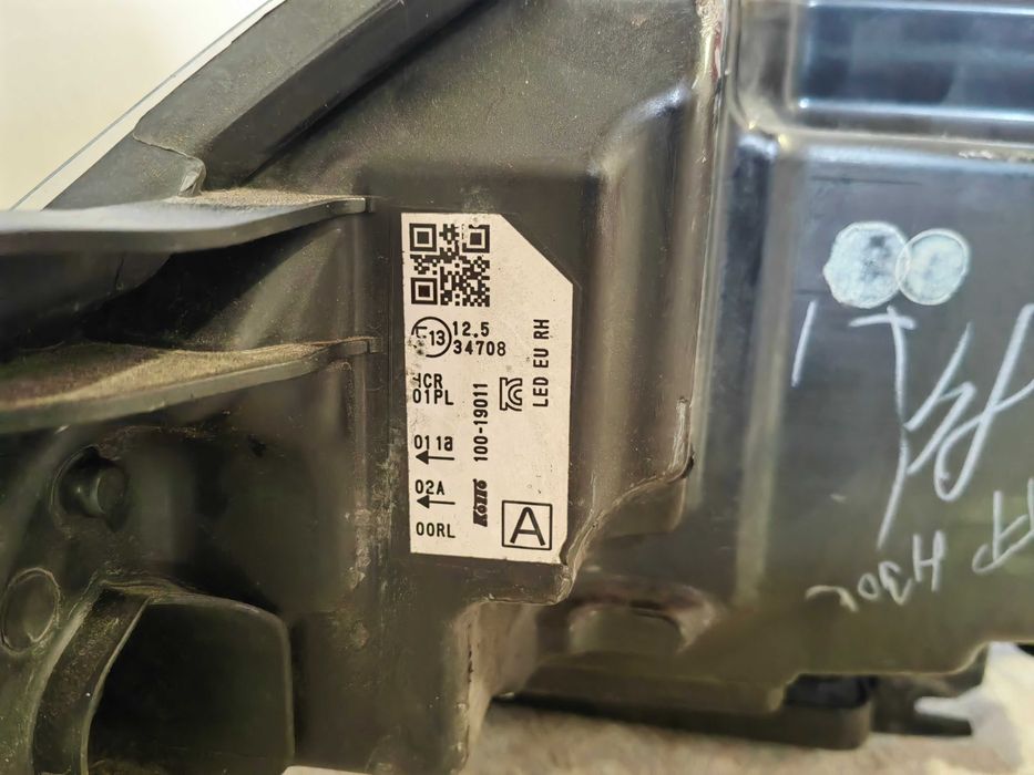 Фар Nissan Qashqai LED десен / Фар Нисан Кашкай Оригинален