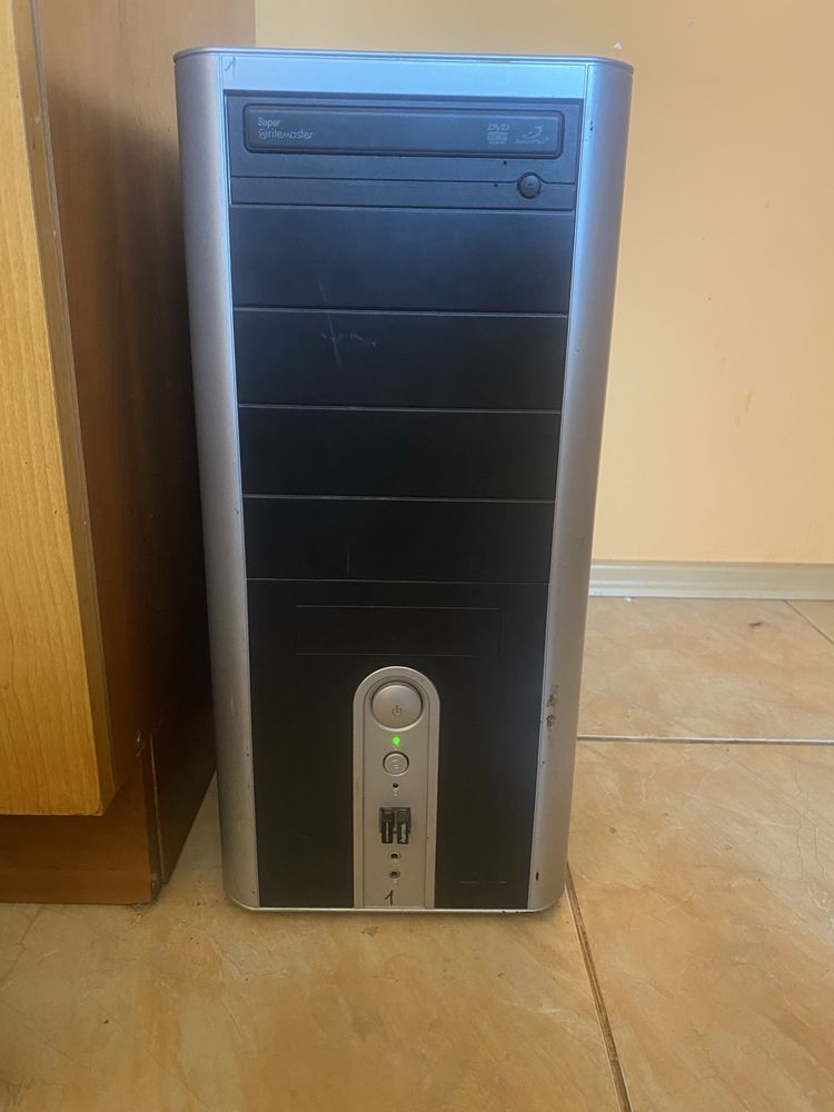 Компютър за игри AMD FX-6100 3.3-3.9GHz,16GB DDR3,RX470 RED DEVIL