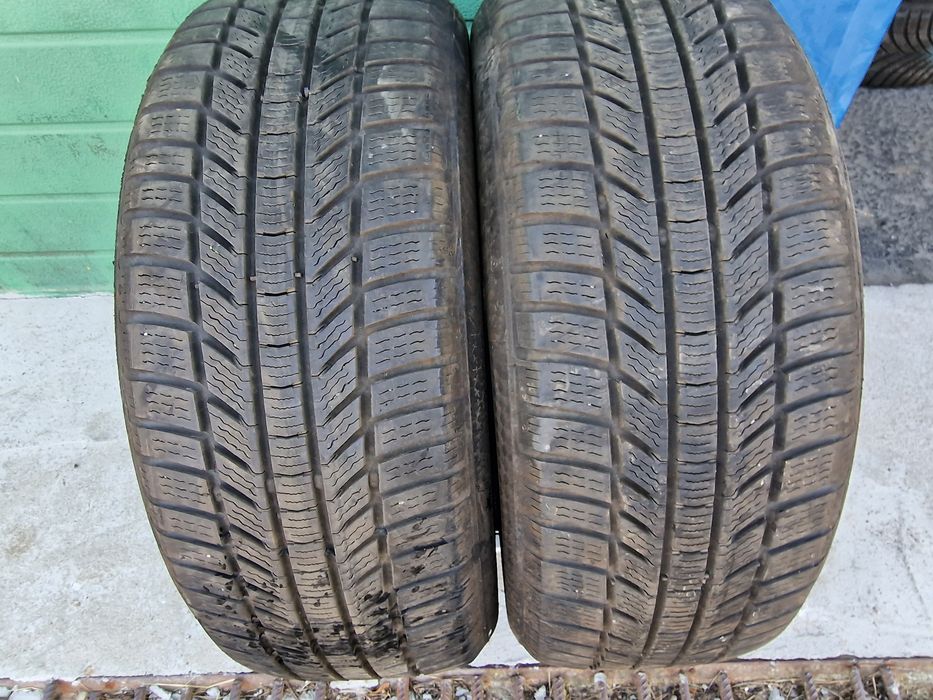 Anvelope 215/55R17 marca Continental, M +S, DOT 2022