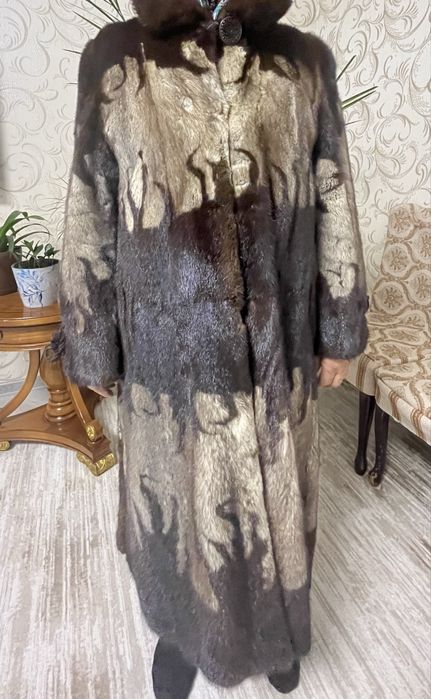 Продам норковую шубу
