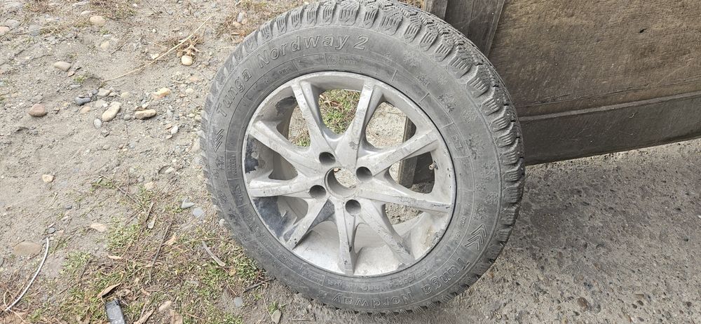 Зимние шины р14 2шт по 10000тг