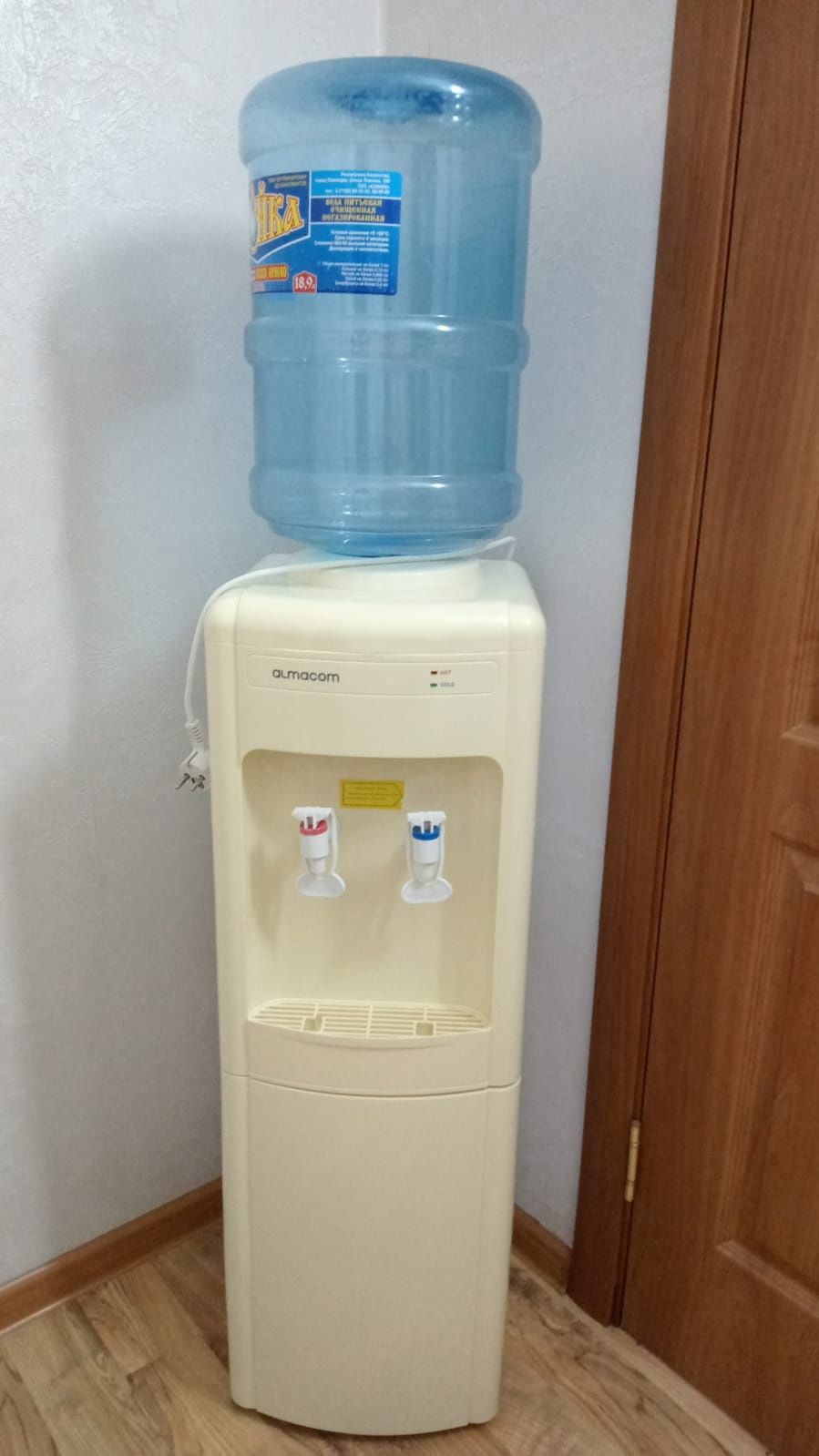 Продам кулер almacom