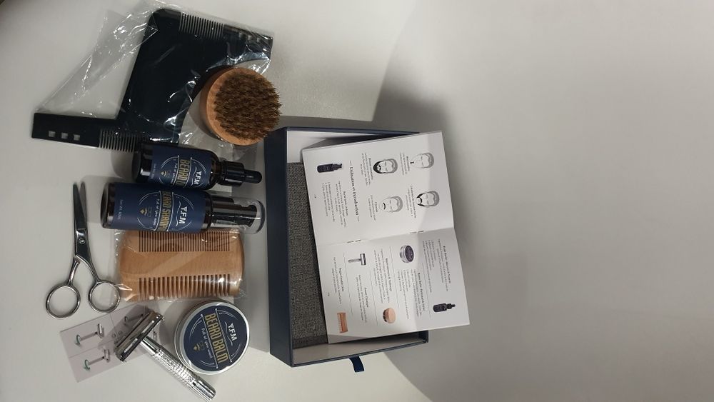 Trusa Intretinere Barba si Mustata- Pentru Pretentiosi!!