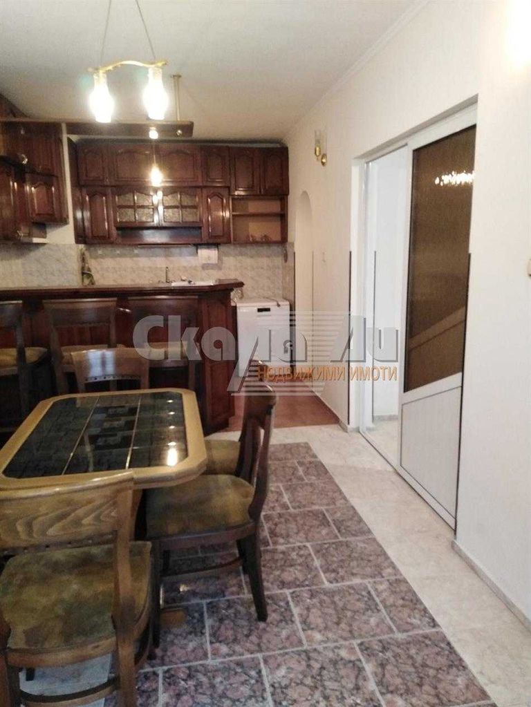 Продава се Четиристаен апартамент в София, Дружба 1 - 110 кв.м за 2171 €/кв.м - Снимка #1