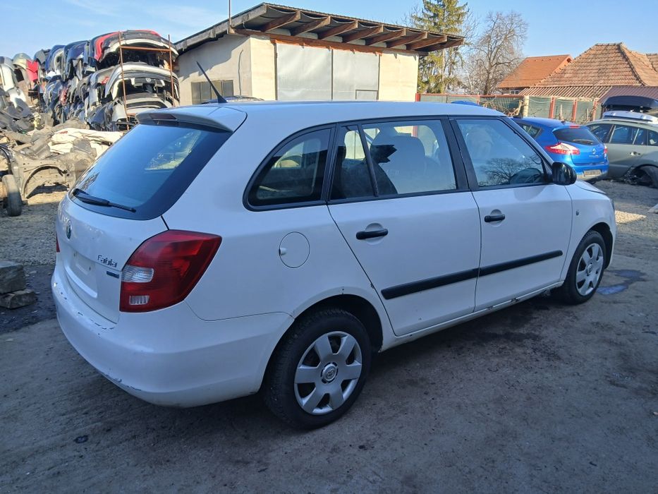 Dezmembrez Piese Skoda Fabia2