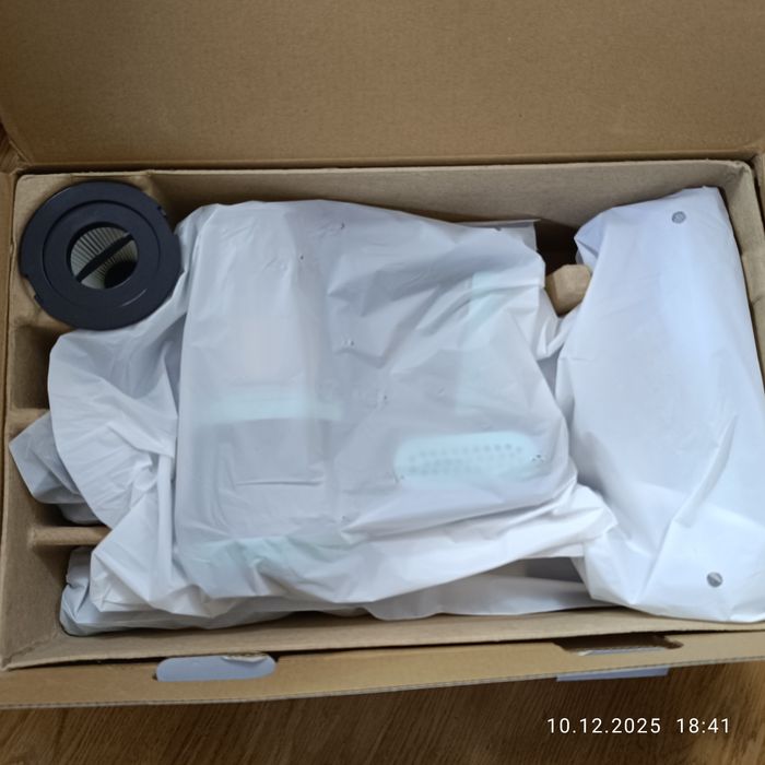 Вертикална акумулаторна прахосмукачка