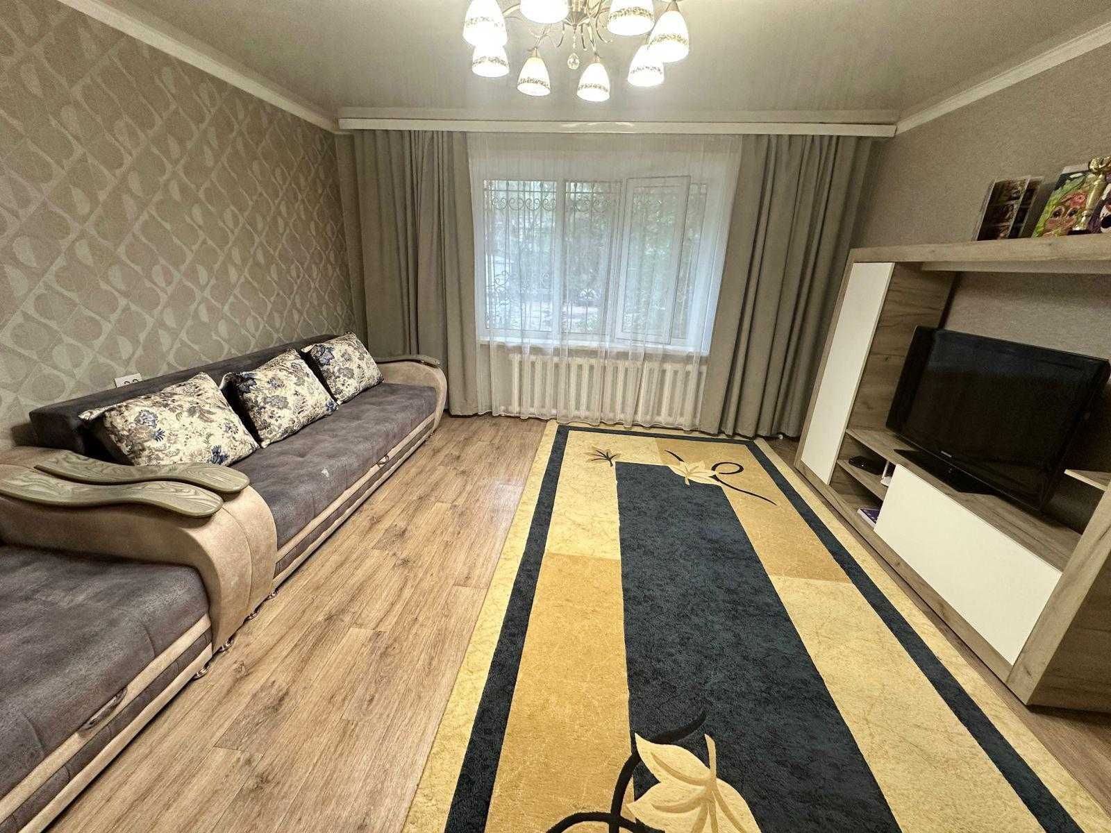 Продаем 1 комн.кв  - мкр. Степной -3, дом 4