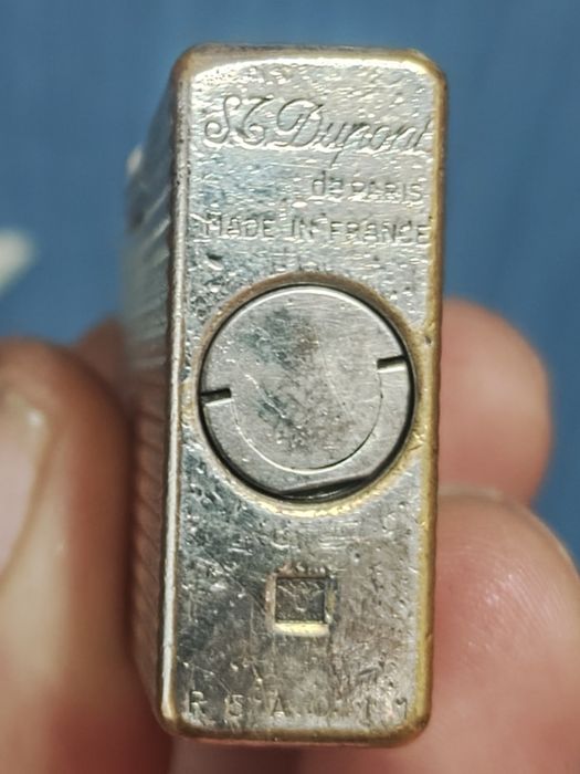 Brichetă S.T Dupont Line 1