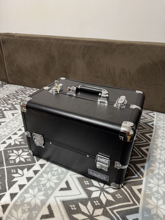 Geanta profesionala pentru cosmetice si manichiura -  LUXORISE Black