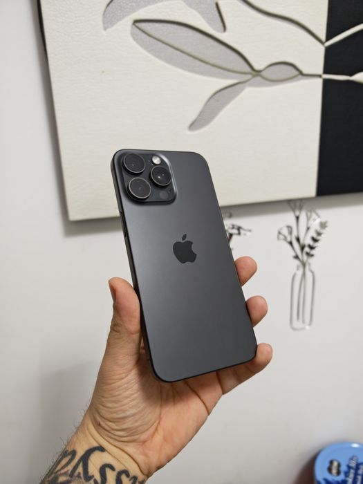 iPhone 15 Pro Max Black 96%Bat Impecabil totul original liber retea