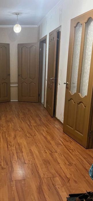 ПРОДАМ двери межкомнатные