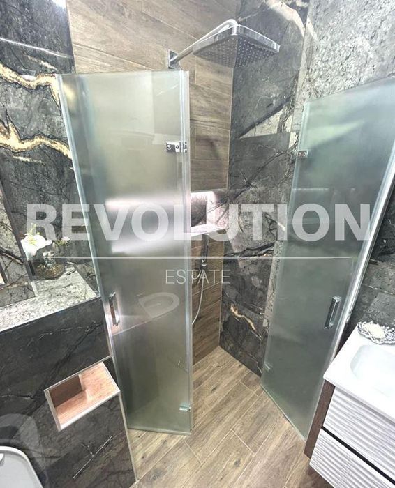 Дава се под наем Тристаен апартамент в Варна, м-т Пчелина - 64 кв.м за 700 € - Снимка #6