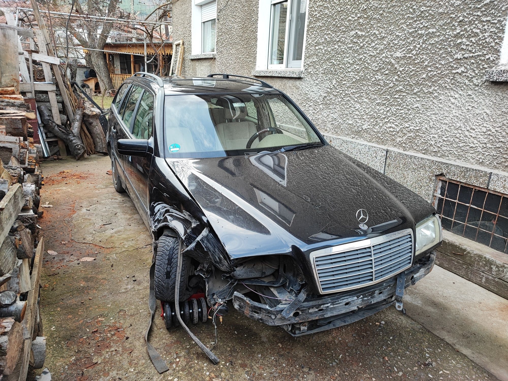 Mercedes C180 122к.с. НА ЧАСТИ