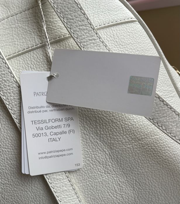 Patrizia Pepe - дамска раница 100% Естествена кожа ( Нова с етикети )