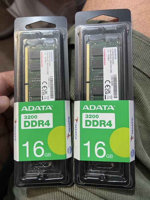 Adaptor/stick Ssd Adata si Kingston