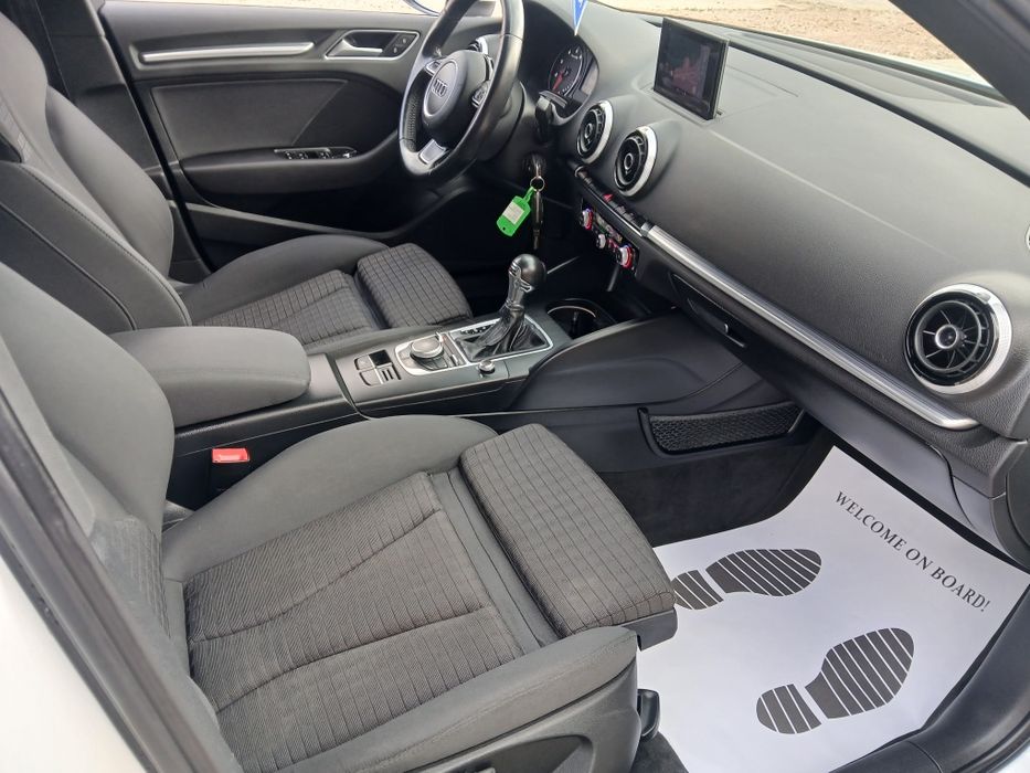Vând Audi A3 sedan automat