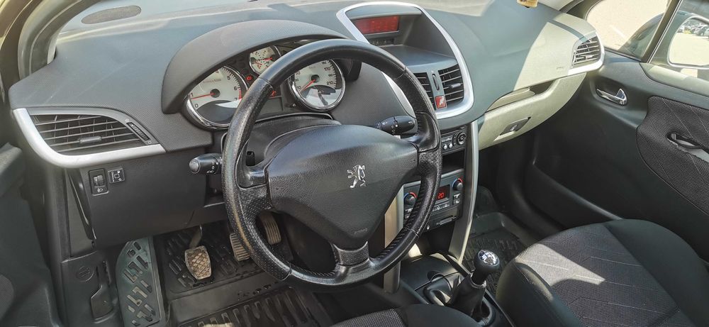 Продавам peugeot 207 1.4 16v ЕКО 4!