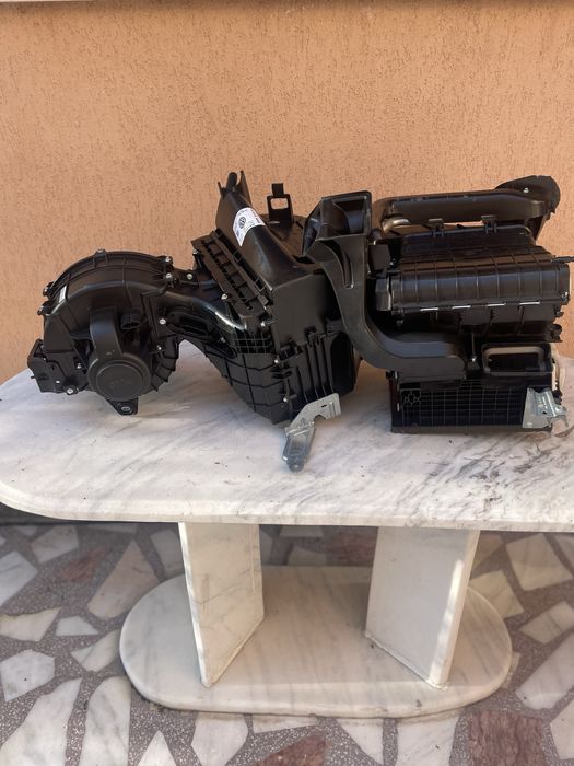 Aeroterma ventilator radiator Climatizare Volkswagen Transporter T5