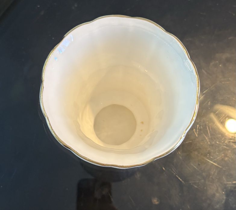 Порцеланова ваза от фин костен порцелан Norcroft