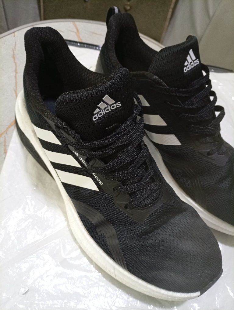Adidas Кроссовки 43 размер Original