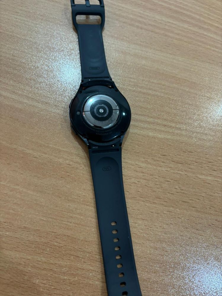 Часы Galaxy Watch 5