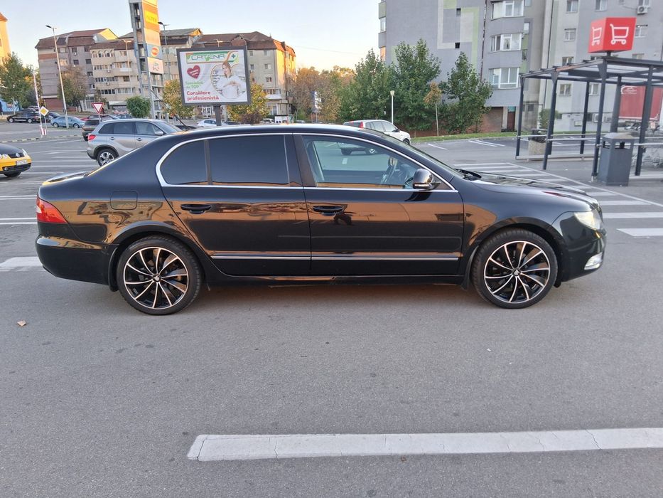 Vand Skoda Superb 2.0 diesel an fab 2010