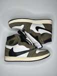 Nike Air Jordan 1 High Travis Scott Dark Mocha | Marimea 40, 40.5