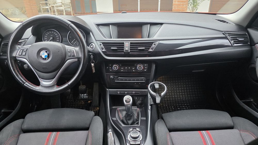 De vânzare BMW X1 sDrive, an 2013