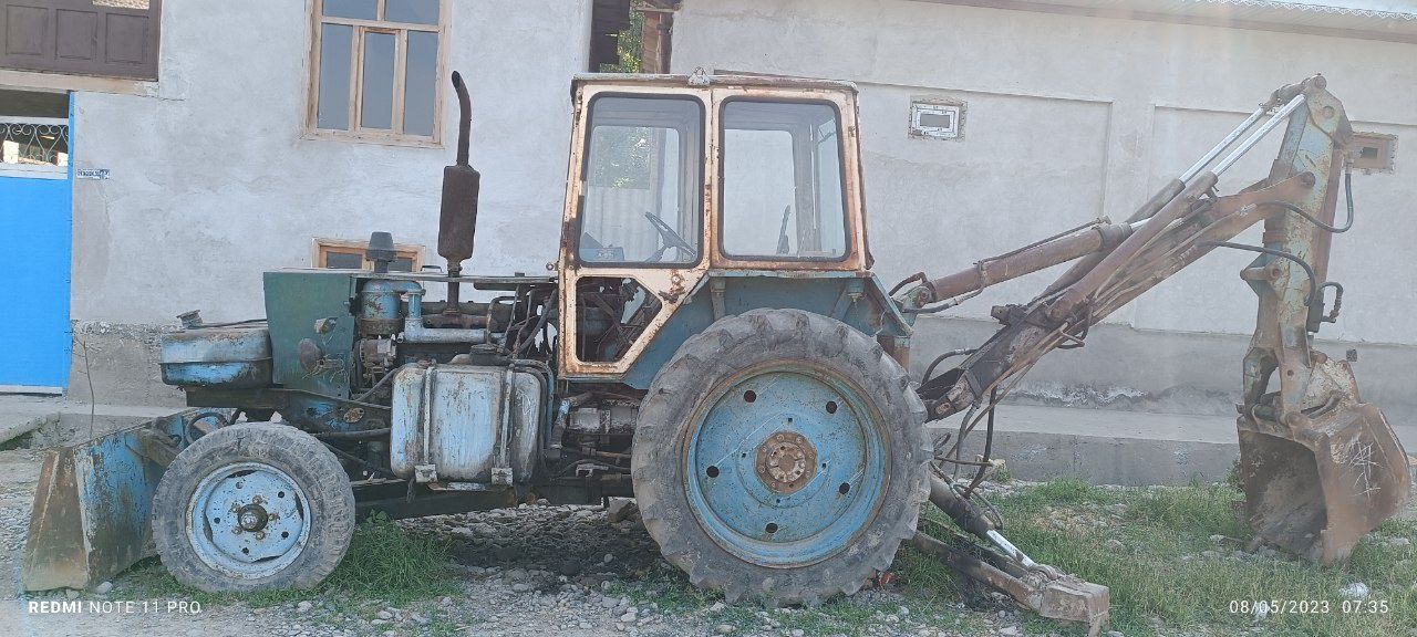 Юмз трактор соз холатда хамма жойи ишледи