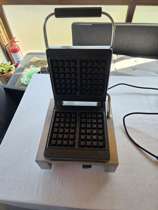 Aparat vafe profesional, Hendi