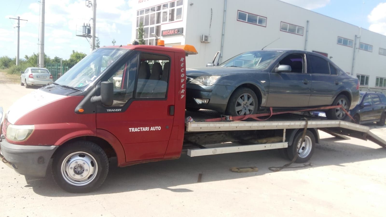 Tractari Auto si Utilaje Platforma Cel mai mic preț!!! Transport Marfa