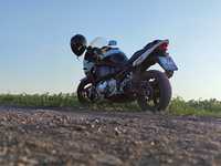 мотоцикл Suzuki gsx650f