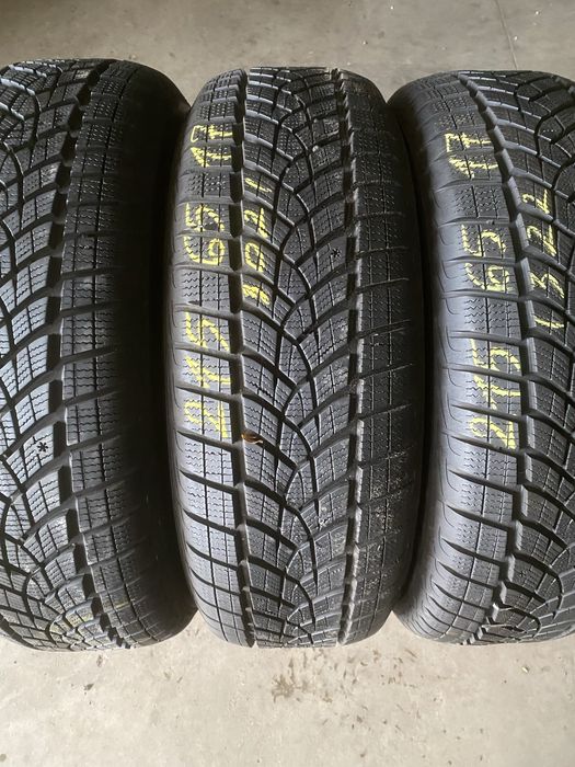 Anvelope iarna 215/65/17 Goodyear Ultra Grip Performance 215 65 17 R17