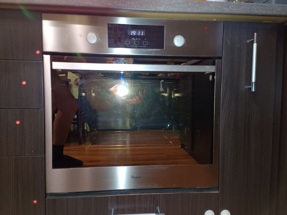 Фурна за вграждане Whirlpool